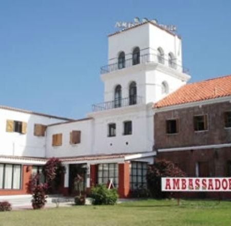 Ambassador Hotel Termas de Río Hondo Kültér fotó